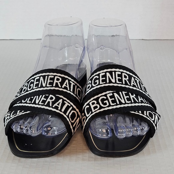 Women's BCBGeneration Black/White Krista Logo Slides Size 6.5 - Picture 8 of 8